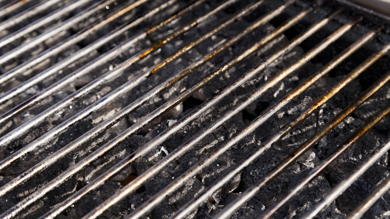 Illustration for article titled How To Prep Your Grill for the Fourth of July
